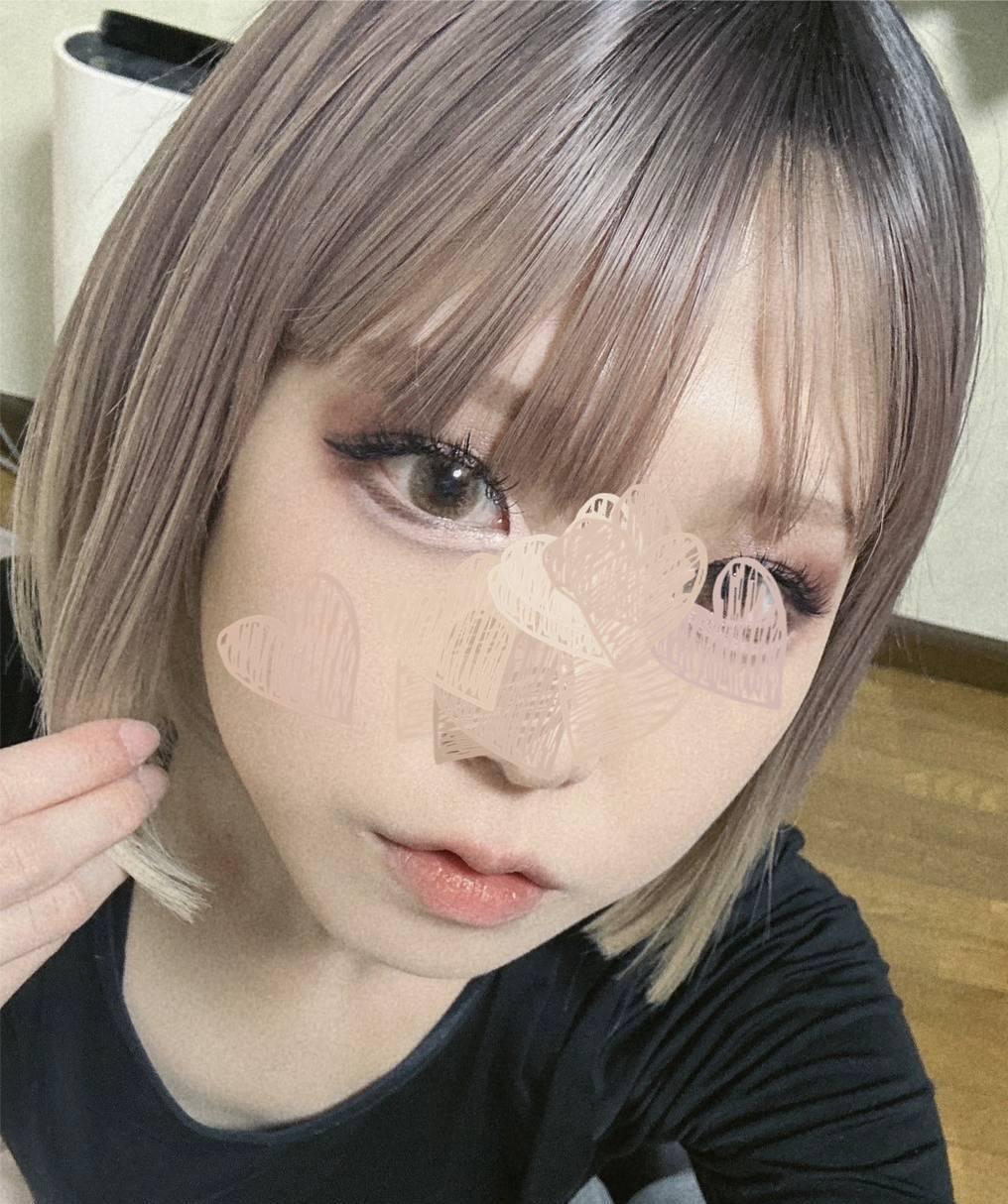 FC2-4500706 【顔出し＆特別版レビュー特典有】バンスが返済できない超スレンダーの可愛い在籍嬢をイカセま 海报
