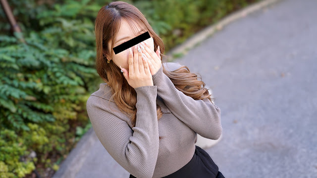 10musume 100224_01：G罩杯爆乳与温柔SM的极致挑逗！ 海报