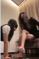 黑猫骚货舔脚成瘾，舌尖挑逗让你欲火焚身 海报