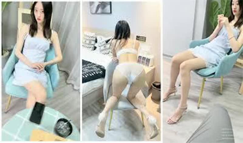 极品萝莉谁不爱露脸啪啪粉嫩干净鲍鱼吊打全场最吸睛 海报