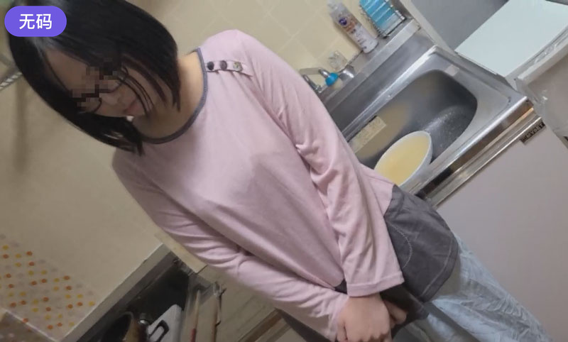 FC2PPV 3604476 【個人】地味で眼鏡な巨乳妻。繰り返す連絡無視に制裁。縛り付けられ何度も絶頂を迎える奥さんはやっぱりＭだった。 海报