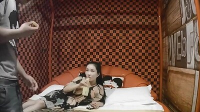 办公室秘事 OL制服诱惑与上司酒店激情缠绵 顶级诱惑职场不伦性爱 海报