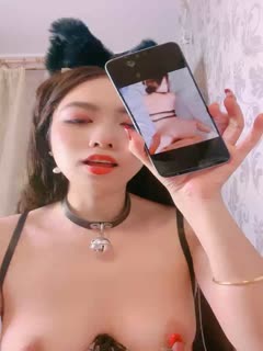 貂蝉馋龙_淫荡小母狗！振动棒爆菊！炮友大屌猛插嘴，大屁股骑乘位深插. 海报