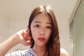气质美少妇卫生间自慰 海报