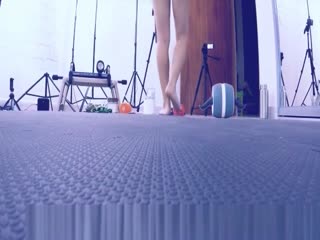 【自拍】拍摄小便视频给老外男友看，还有日常晒B自拍_1 海报