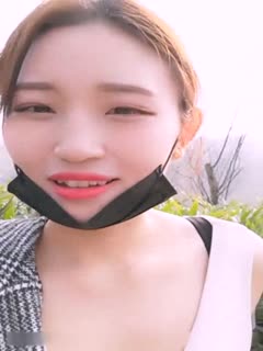美女主播戶外露逼自摸掰穴進出銷魂呻吟刺激誘惑 海报