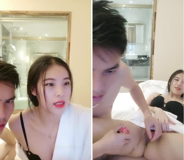 红唇漂亮妹子和链子炮友酒店激情啪啪 口交上位骑乘自己动多种姿势换着操非常诱人! 海报