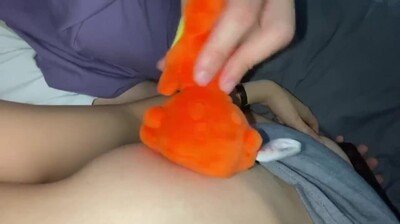 ポケマモンのマグマッグは乳首をいじるスゴワザ持ってるよ 海报